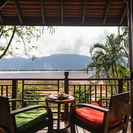 ลา โฟลี่ ลอดจ์ Hotel จำปาสัก ภายนอก รูปภาพ