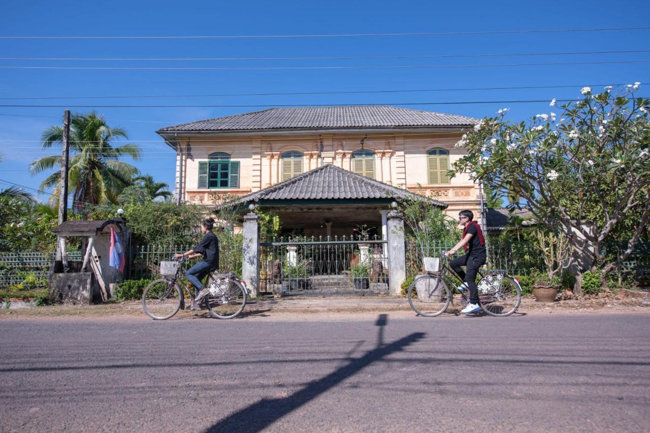 ลา โฟลี่ ลอดจ์ Hotel จำปาสัก ภายนอก รูปภาพ